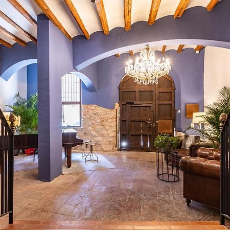 ホテル El Palauet Del Priorat コルノデイヤ エクステリア 写真