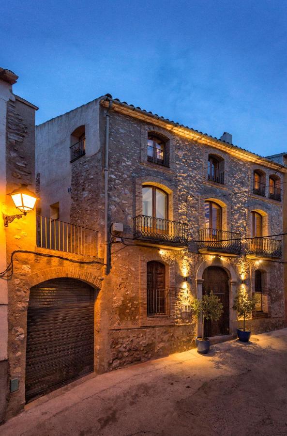 ホテル El Palauet Del Priorat コルノデイヤ エクステリア 写真